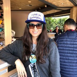 Meet your Posher, Tosca